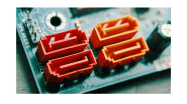 電源ユニットの交換。SATAケーブルでつまずいた話。